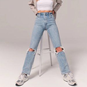 Abercrombie & Fitch Ultra High Rise 90s Straight Jean